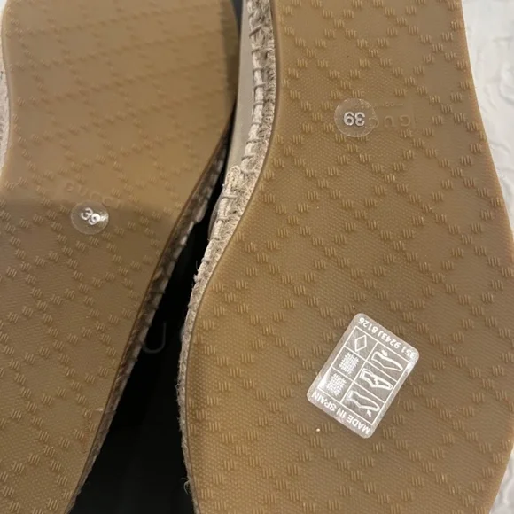 Gucci Authenticated Never Worn Espadrilles Size 39 (8) - Picture 5 of 10